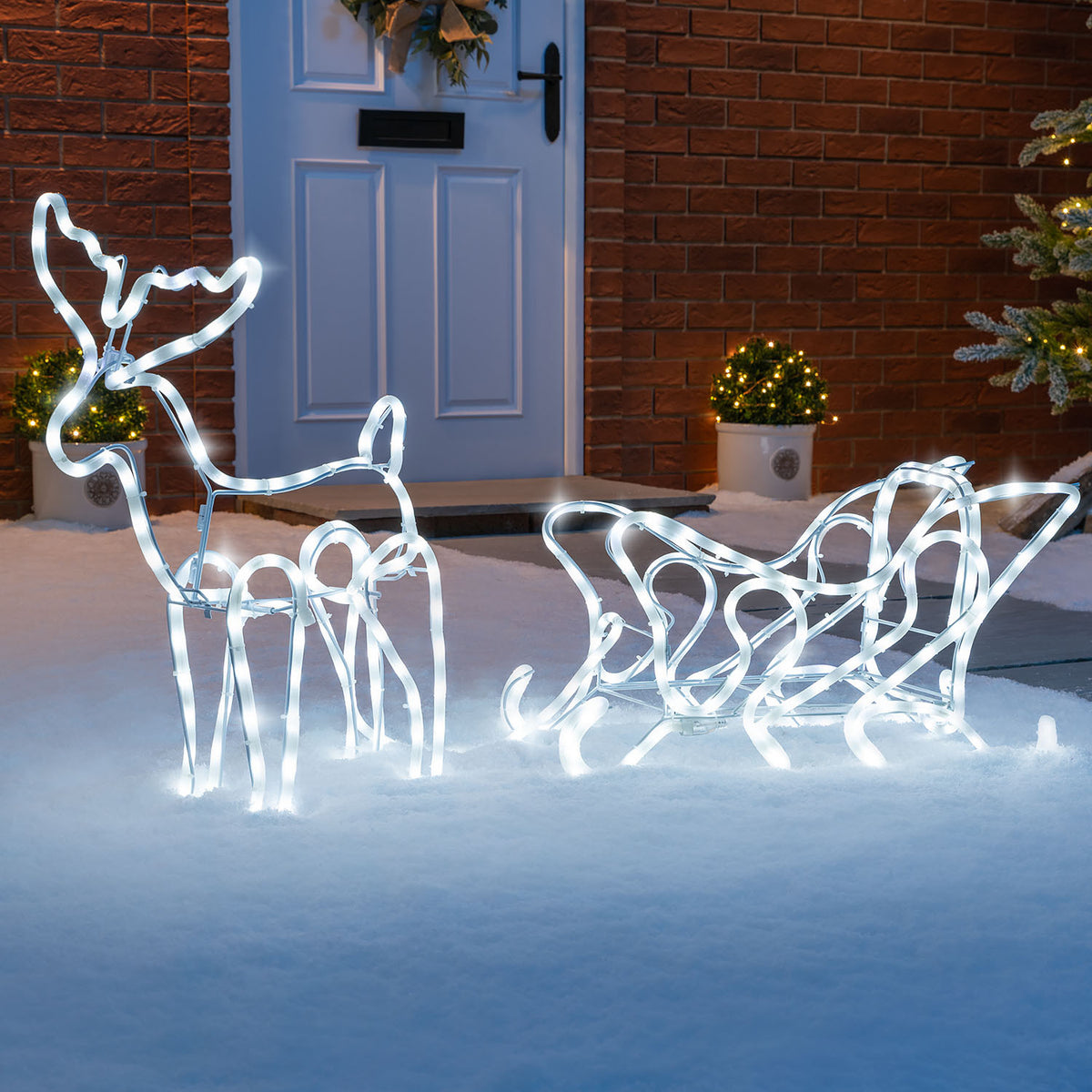 609883_3d_santa_sleigh_rope_light_white_lifestyle_1.jpg