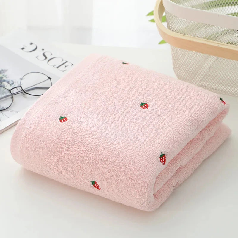 Strawberry Bath Towels